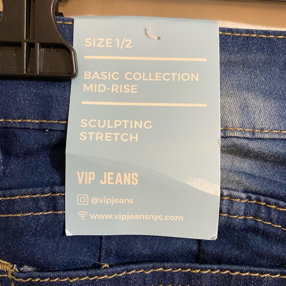 Jeans - Picture 4 of 4